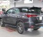 Toyota Fortuner 2.4MT 2017 - Bán Toyota Fortuner 2.4MT đời 2017, màu xám, xe nhập