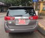 Toyota Innova G 2017 - Bán Innova G số sàn 2017 ĐK 2018 màu xám, xe zin như hãng