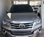 Toyota Fortuner  2.4G (MT) 2017 - Cần bán xe Toyota Fortuner 2.4G (MT) năm sản xuất 2017, màu bạc 