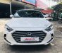 Hyundai Elantra GLS 2.0 2017 - Cần bán lại xe Hyundai Elantra sản xuất 2017 màu trắng, giá chỉ 675 triệu