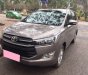 Toyota Innova G 2017 - Bán Innova G số sàn 2017 ĐK 2018 màu xám, xe zin như hãng