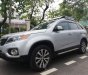 Kia Sorento   GATH  2013 - Gia đình cần tiền bán Kia Sorento GATH đời 2013, màu bạc