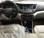 Hyundai Tucson 2015 - Cần bán gấp Hyundai Tucson năm 2015, màu nâu, xe nhập, 850 triệu