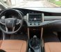 Toyota Innova 2016 - Bán Toyota Innova năm sản xuất 2016, màu bạc