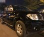 Nissan Navara LE 2013 - Cần bán Nissan Navara LE đời 2013, màu đen chính chủ, 415 triệu