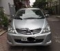 Toyota Innova V 2011 - Cần bán xe Toyota Innova V năm sản xuất 2011, màu bạc xe gia đình  