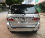 Toyota Fortuner 2011 - Bán xe cũ Toyota Fortuner sản xuất 2011, màu bạc số sàn, 680tr