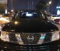 Nissan Navara LE 2013 - Cần bán Nissan Navara LE đời 2013, màu đen chính chủ, 415 triệu