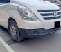 Hyundai Starex 2.4MT 2017 - Cần bán Hyundai Starex 11/2017, máy dầu 2.4L, số sàn, màu trắng