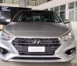 Hyundai Accent   MT Base   2018 - Bán ô tô Hyundai Accent MT Base năm sản xuất 2018, màu bạc, giao xe ngay