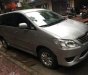 Toyota Innova 2.0E MT 2012 - Bán Toyota Innova 2.0E MT năm sản xuất 2012, màu bạc số sàn, giá chỉ 498 triệu