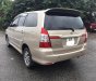 Toyota Innova 2,0E 2015 - Cần bán Toyota Innova 2.0E đời 2015, chính chủ tư nhân giá tốt