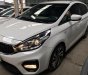 Kia Rondo 2.0MT 2018 - Bán Kia Rondo 2.0MT, máy xăng màu trắng sản xuất T4/2018 biển tỉnh mẫu mới