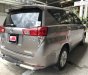 Toyota Innova E 2017 - Bán xe Innova E sản xuất 2017 màu đồng