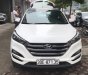 Hyundai Tucson  2.0 AT  2017 - Cần bán Hyundai Tucson 2.0 AT năm 2017, màu trắng, xe nhập 