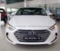 Hyundai Elantra 2018 - Bán ô tô Hyundai Elantra đời 2018, màu trắng, giá 635tr