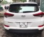 Hyundai Tucson  2.0 AT  2017 - Cần bán Hyundai Tucson 2.0 AT năm 2017, màu trắng, xe nhập 