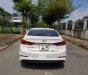 Hyundai Elantra   2.0   2016 - Bán Hyundai Elantra 2.0 sản xuất năm 2016, màu trắng giá cạnh tranh