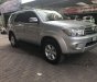 Toyota Fortuner V 2011 - Cần bán gấp Toyota Fortuner đời 2011 màu bạc, giá tốt