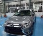 Mitsubishi Outlander 2.0 CVT Premium 2018 - Bán ô tô Mitsubishi Outlander 2.0 CVT Premium năm sản xuất 2018, màu xám