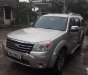 Ford Everest Limited 2009 - Cần bán gấp Ford Everest Limited đời 2009, màu ghi vàng 