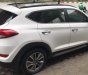 Hyundai Tucson  2.0 AT  2017 - Cần bán Hyundai Tucson 2.0 AT năm 2017, màu trắng, xe nhập 