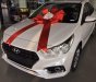 Hyundai Accent    2018 - Bán ô tô Hyundai Accent đời 2018, màu trắng, 440 triệu