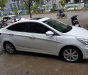 Hyundai Accent Accent Blue 2015 - Bán xe Hyundai Accent năm 2015 màu trắng, giá tốt nhập khẩu