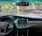 Toyota Innova 2.0E MT 2017 - Bán ô tô Toyota Innova 2.0E MT năm sản xuất 2017, màu nâu