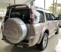 Ford Everest 2014 - Bán Ford Everest sản xuất năm 2014, MT, 4X2, xe chất