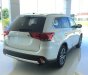 Mitsubishi Outlander 2018 - Khuyến mãi 51 triệu cho Khách hàng khi mua xe Outlander