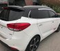 Kia Rondo 2016 - Cần bán gấp Kia Rondo năm 2016, màu trắng số tự động, giá 630tr