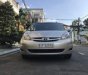 Toyota Sienna LE 2010 - Cần bán gấp Toyota Sienna LE đời 2010, màu bạc, nhập khẩu nguyên chiếc, xe gia đình  