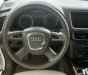 Audi Q5  2.0T Quattro  2011 - Cần bán Audi Q5 2.0T Quattro năm 2011, màu trắng, xe đẹp