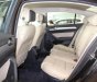 Volkswagen Passat 1.8 Bluemotion 2017 - Bán Volkswagen Passat 1.8 Bluemotion 2017, màu xám, nhập khẩu