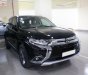 Mitsubishi Outlander 2.4 CVT Premium 2018 - Cần bán Mitsubishi Outlander 2.4 CVT Premium đời 2018, màu đen