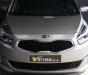 Kia Rondo 1.7MT 2015 - Bán xe Kia Rondo 1.7MT 2015, màu vàng, giá chỉ 548 triệu