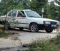 Toyota Corolla 1988 - Bán Toyota Corolla 1988, màu trắng, máy móc êm