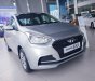 Hyundai Grand i10  Base 2018 - Bán Grand I10 Sedan Base màu bạc, xe có sẵn, giao ngay