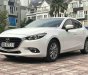 Mazda 3 Facelift  2017 - Bán ô tô Mazda 3 Facelift Hatchback đời 2017, màu trắng, 695 triệu