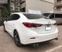 Mazda 3 2016 - Cần bán xe Mazda 3 năm sản xuất 2016, màu trắng, giá 635tr