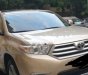 Toyota Highlander SE 2.7 2010 - Bán Toyota Highlander SE 2.7 năm sản xuất 2010, màu vàng cát, xe nhập