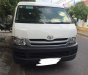 Toyota Hiace 2010 - Bán xe Toyota Hiace sản xuất năm 2010, màu trắng, nhập khẩu