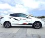 Mazda 2 2016 - Bán xe Mazda 2 đời 2016, màu trắng