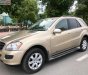 Mercedes-Benz ML Class ML350 2005 - Cần bán lại xe Mercedes ML350 đời 2005, màu vàng, nhập khẩu nguyên chiếc