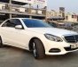 Mercedes-Benz E200 2017 - Bán Mercedes Benz E200 sx 2014, trắng, nội thất mâu socola