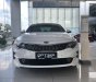 Kia Optima   2.0  2018 - Bán Kia Optima 2.0 năm 2018, màu trắng, giá 757tr