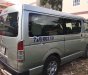 Toyota Hiace 2011 - Bán Toyota Hiace sản xuất năm 2011, màu xanh còn mới, 250tr