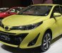 Toyota Yaris 2018 - Bán Toyota Yaris năm sản xuất 2018, màu vàng, nhập khẩu Thái Lan