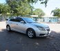 Chevrolet Cruze   2010 - Cần bán Chevrolet Cruze năm sản xuất 2010, màu bạc, giá chỉ 305 triệu